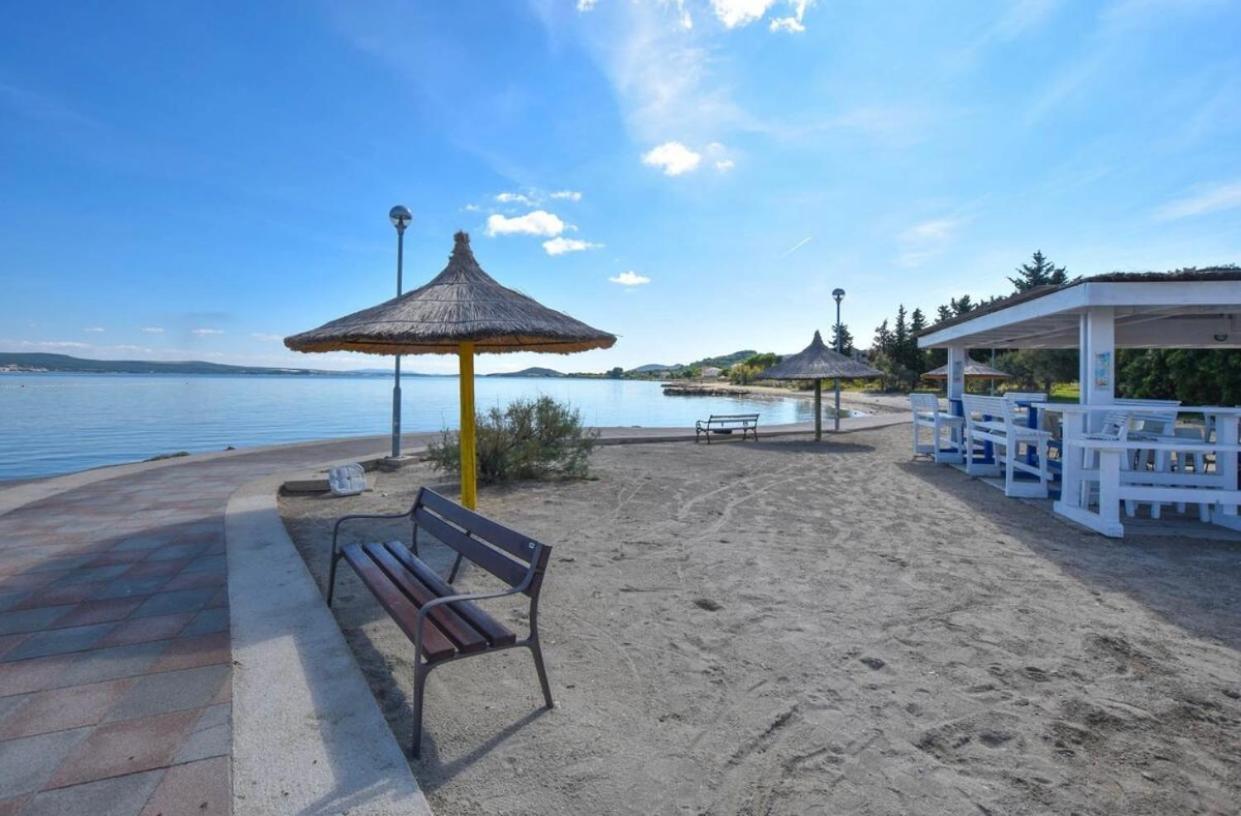 Apartman Ana Dobropoljana Exterior foto