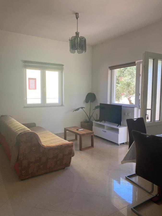 Apartman Ana Dobropoljana Exterior foto