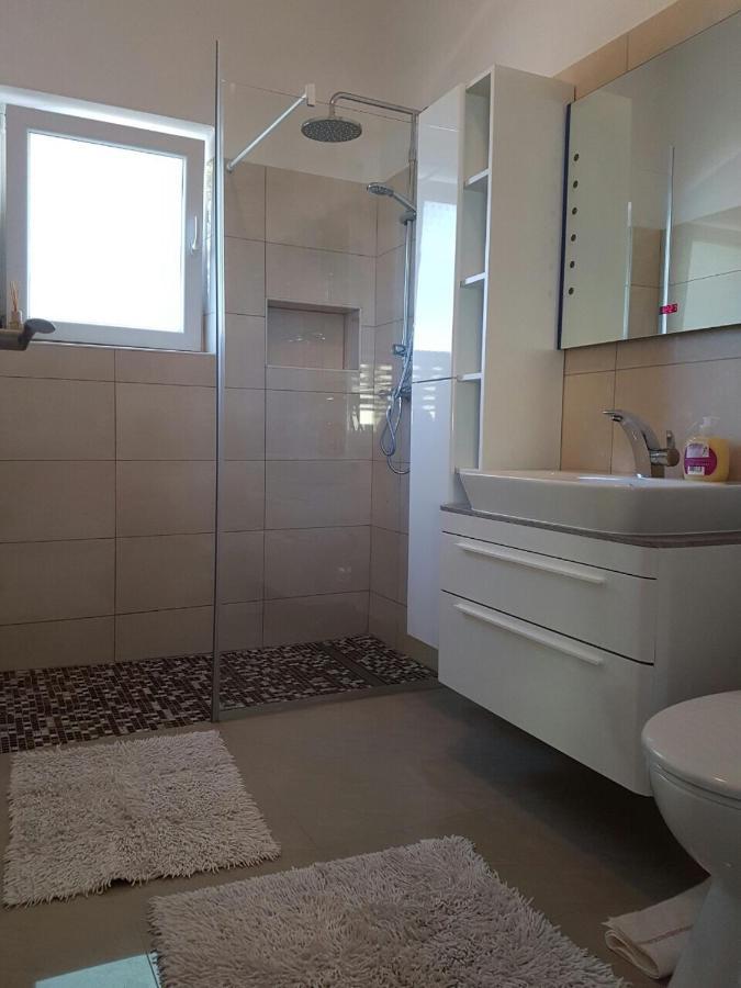 Apartman Ana Dobropoljana Exterior foto